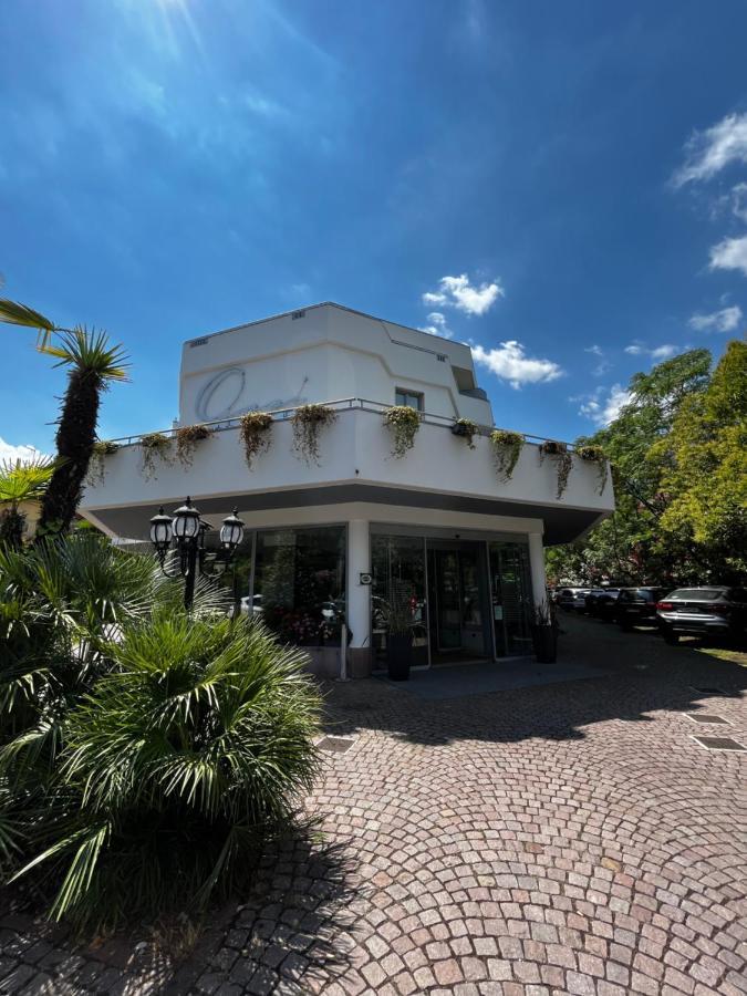 Oasi Wellness & 4*