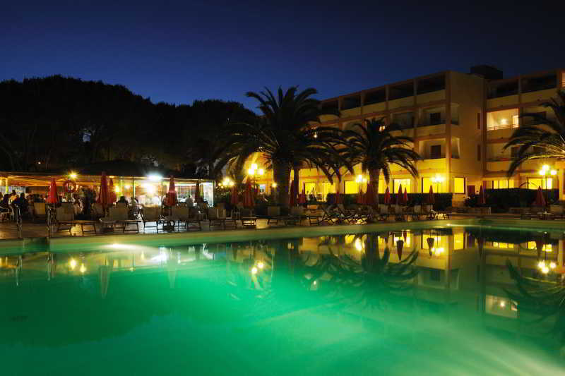 Hotel Oasi Wellness & 4*